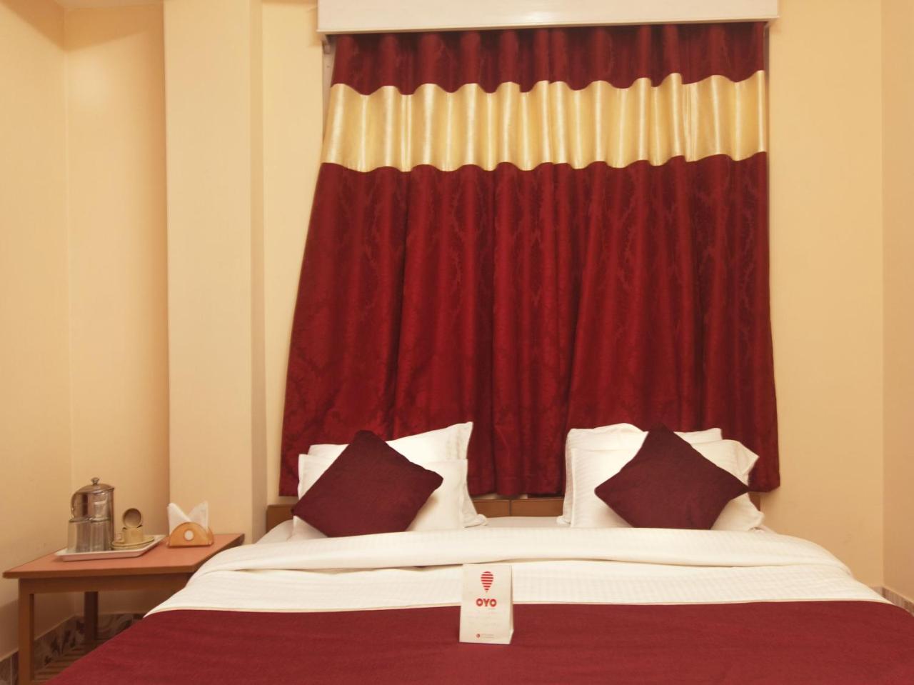 Oyo 13521 Sudhriti Hotel Siliguri Zewnętrze zdjęcie