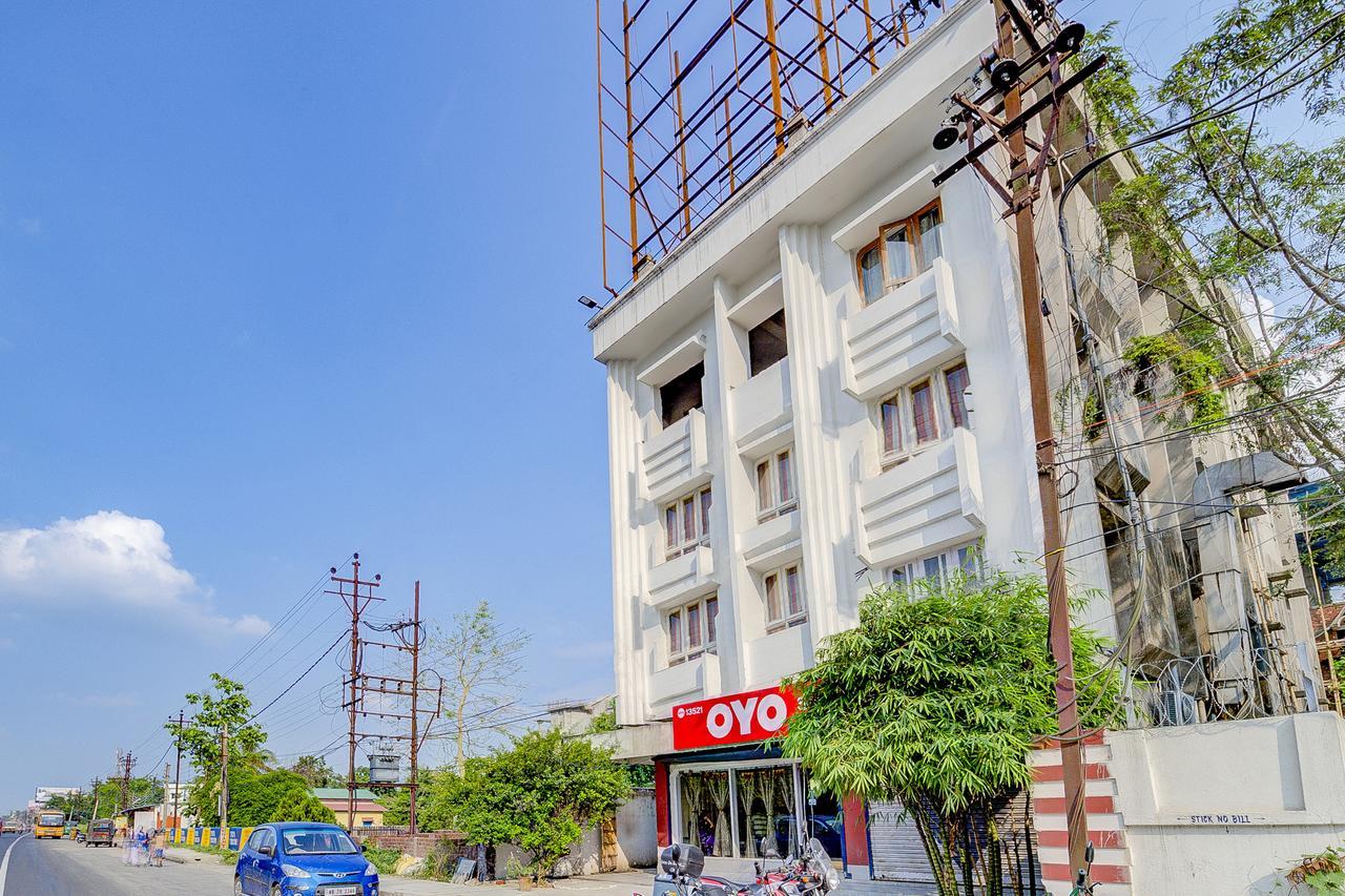 Oyo 13521 Sudhriti Hotel Siliguri Zewnętrze zdjęcie
